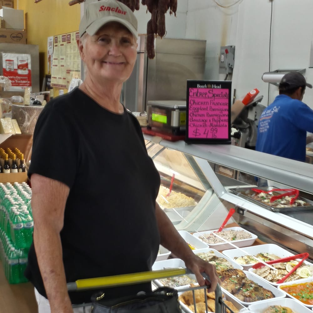 Frank And Sal Restaurant in Staten Island / Official Menus & Photos